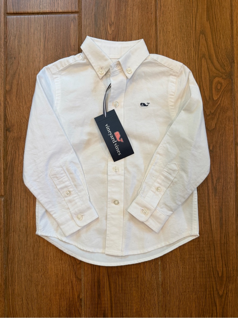 Vineyard Vines Boys' White Button-Down Oxford whale Shirt / boys 2T